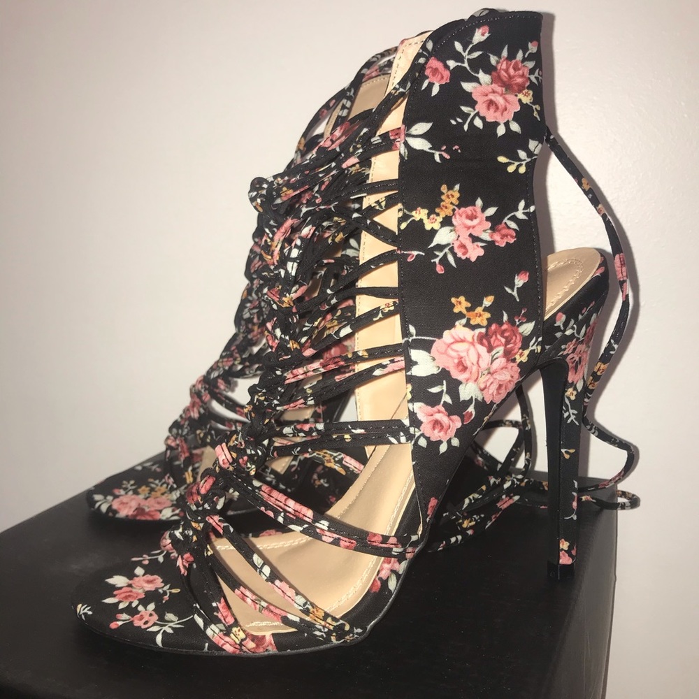 Brand New Floral Sandals - Picture 2 of 8